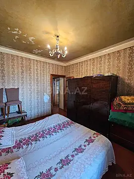 Satılır 4 otaqlı mənzil 105 m²