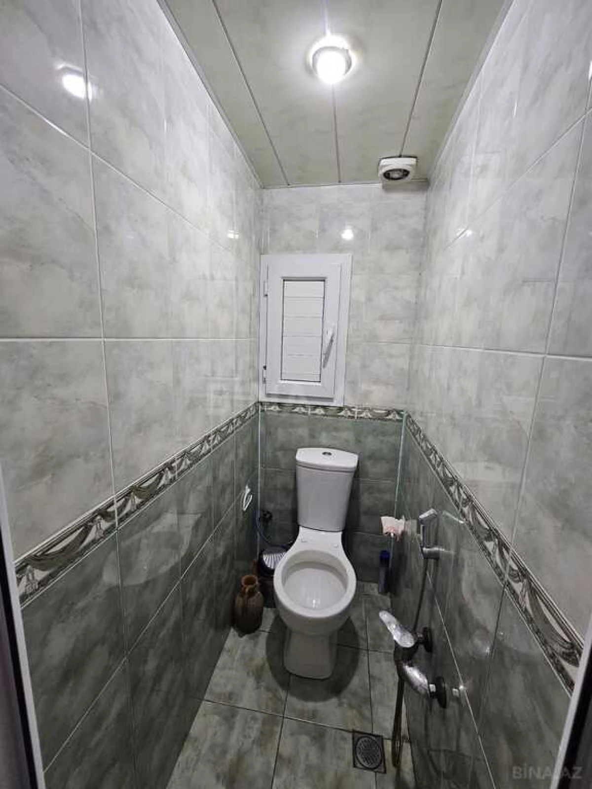 Satılır 4 otaqlı mənzil 105 m²
