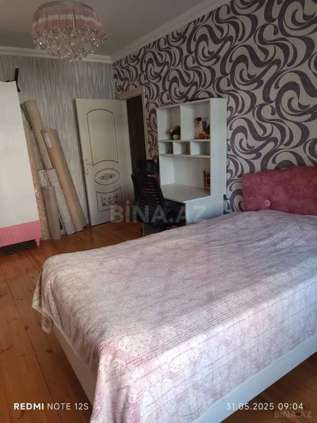 Satılır 4 otaqlı mənzil 120 m²