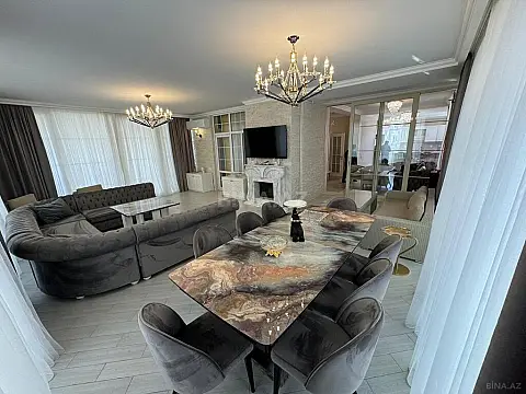 Satılır 5 otaqlı mənzil 234 m²