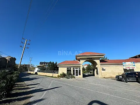 Satılır 5 otaqlı mənzil 234 m²