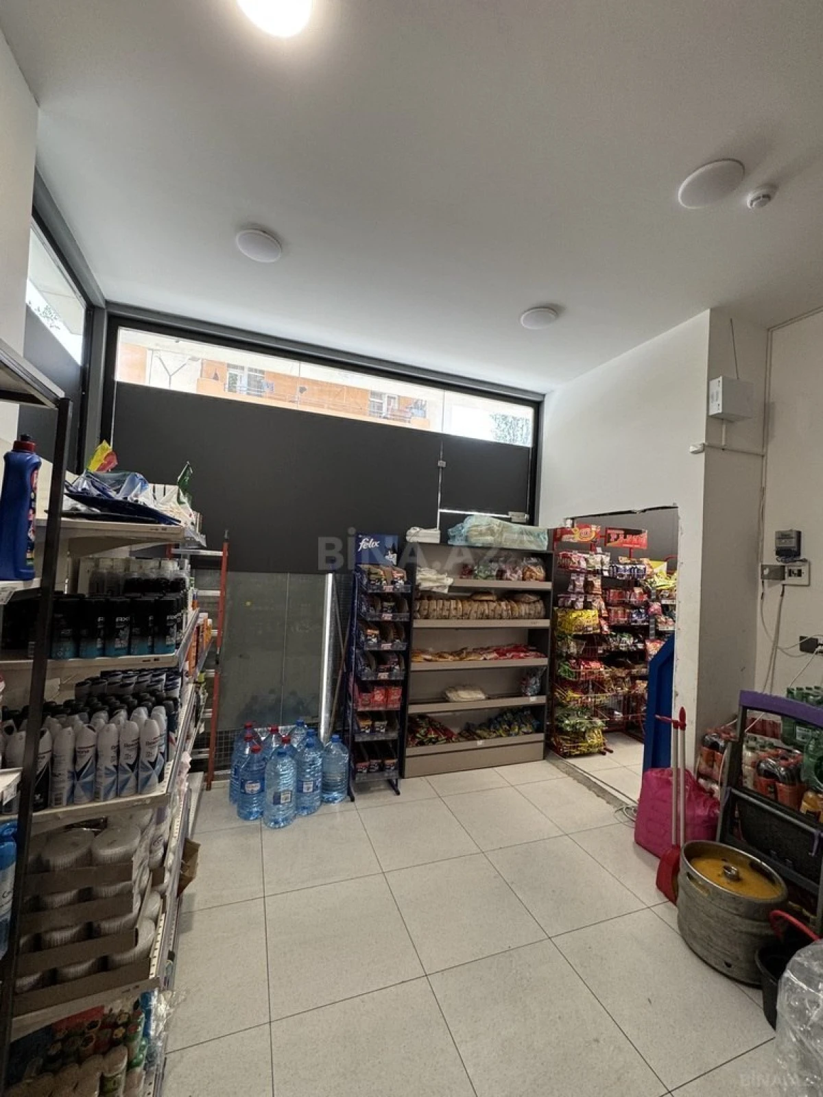 Satılır obyekt 57 m²