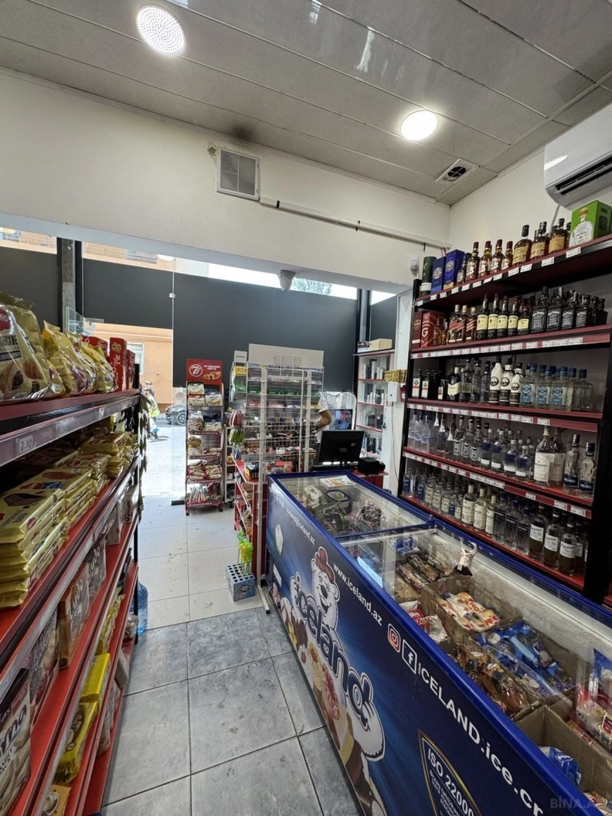 Satılır obyekt 57 m²