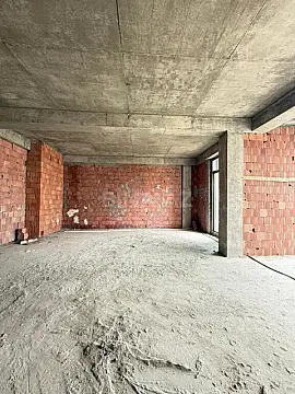 Satılır 2 otaqlı mənzil 85.6 m²