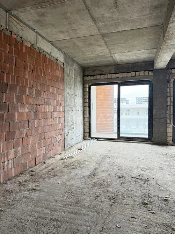 Satılır 1 otaqlı mənzil 58 m²