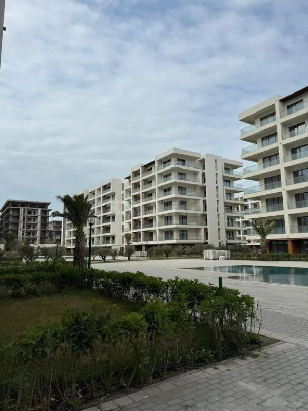 Satılır 1 otaqlı mənzil 58 m²