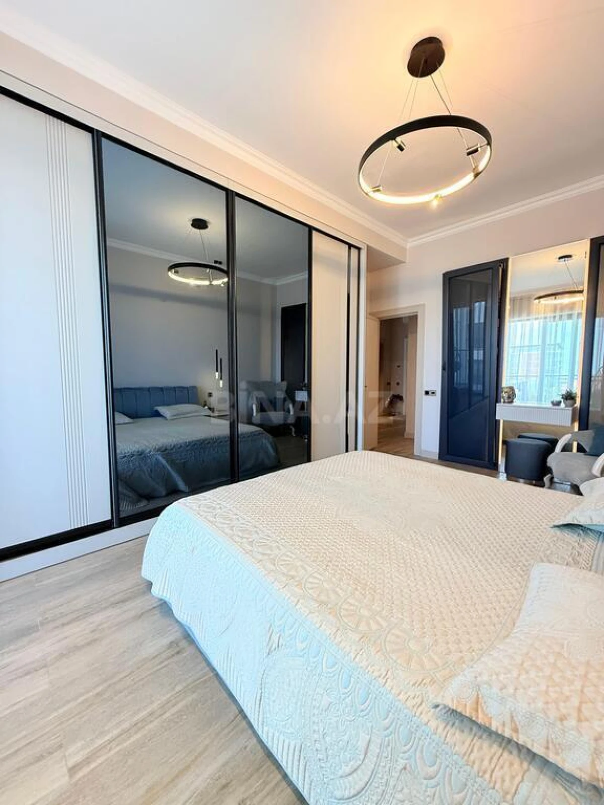 Satılır 3 otaqlı mənzil 100 m²