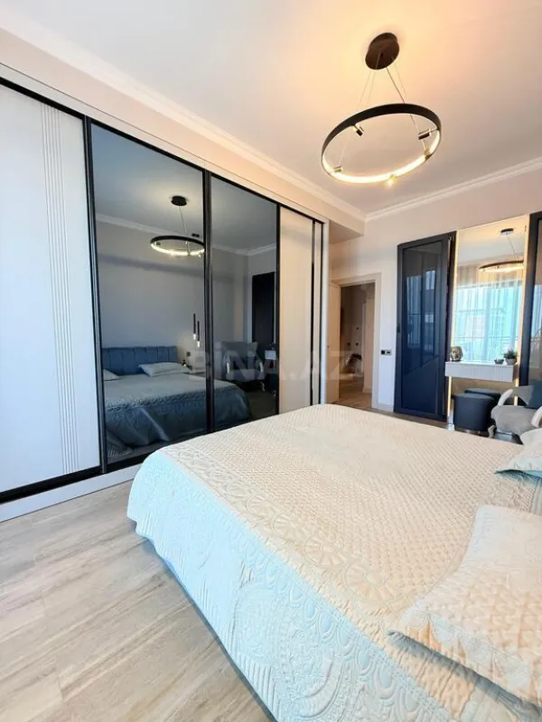 Satılır 3 otaqlı mənzil 100 m²