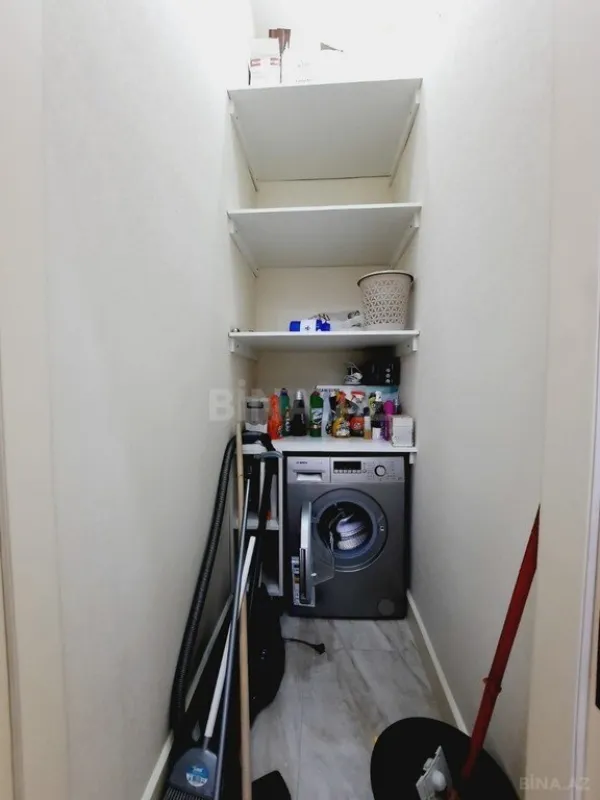 Kirayə verilir 6 otaqlı həyət evi 300 m²