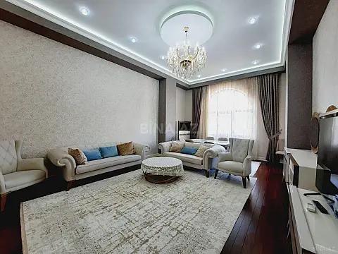 Kirayə verilir 6 otaqlı həyət evi 300 m²