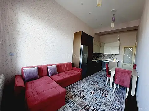 Kirayə verilir 6 otaqlı həyət evi 300 m²