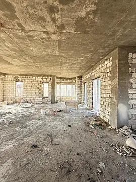 Satılır 6 otaqlı həyət evi 230 m²