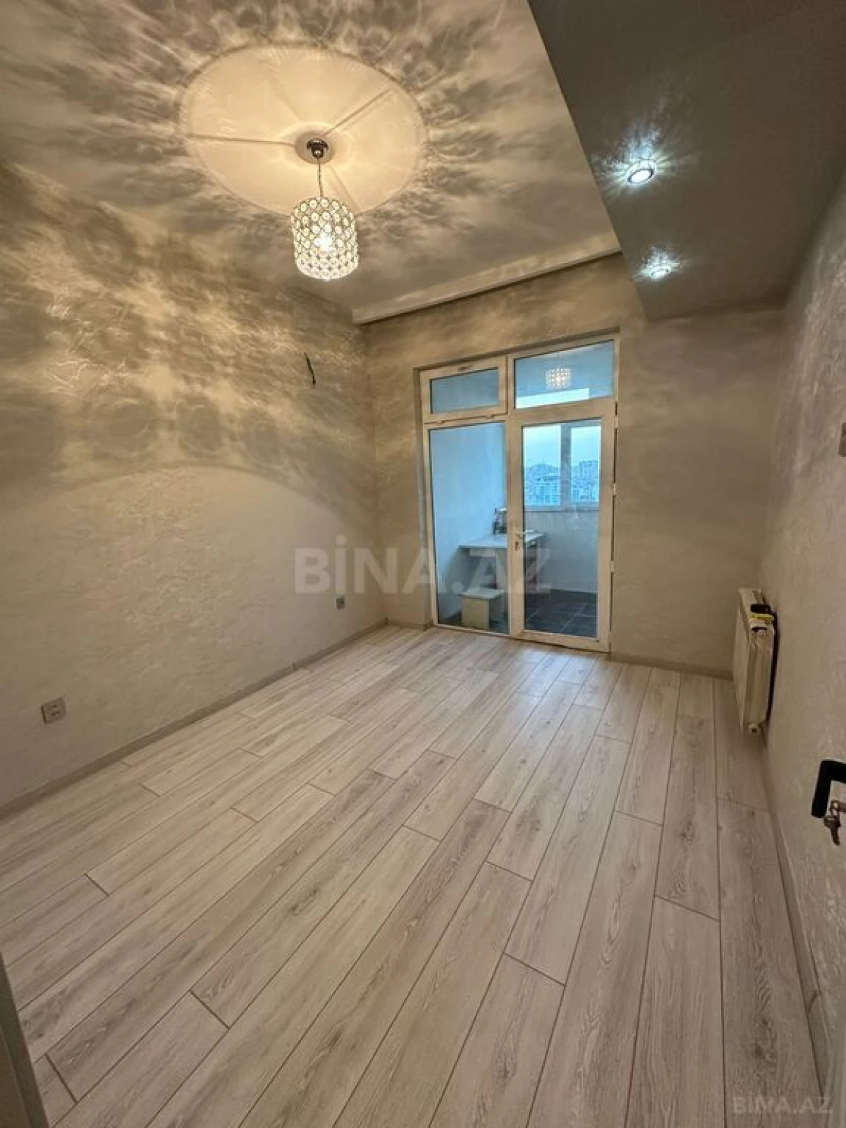 Satılır 3 otaqlı mənzil 60 m²