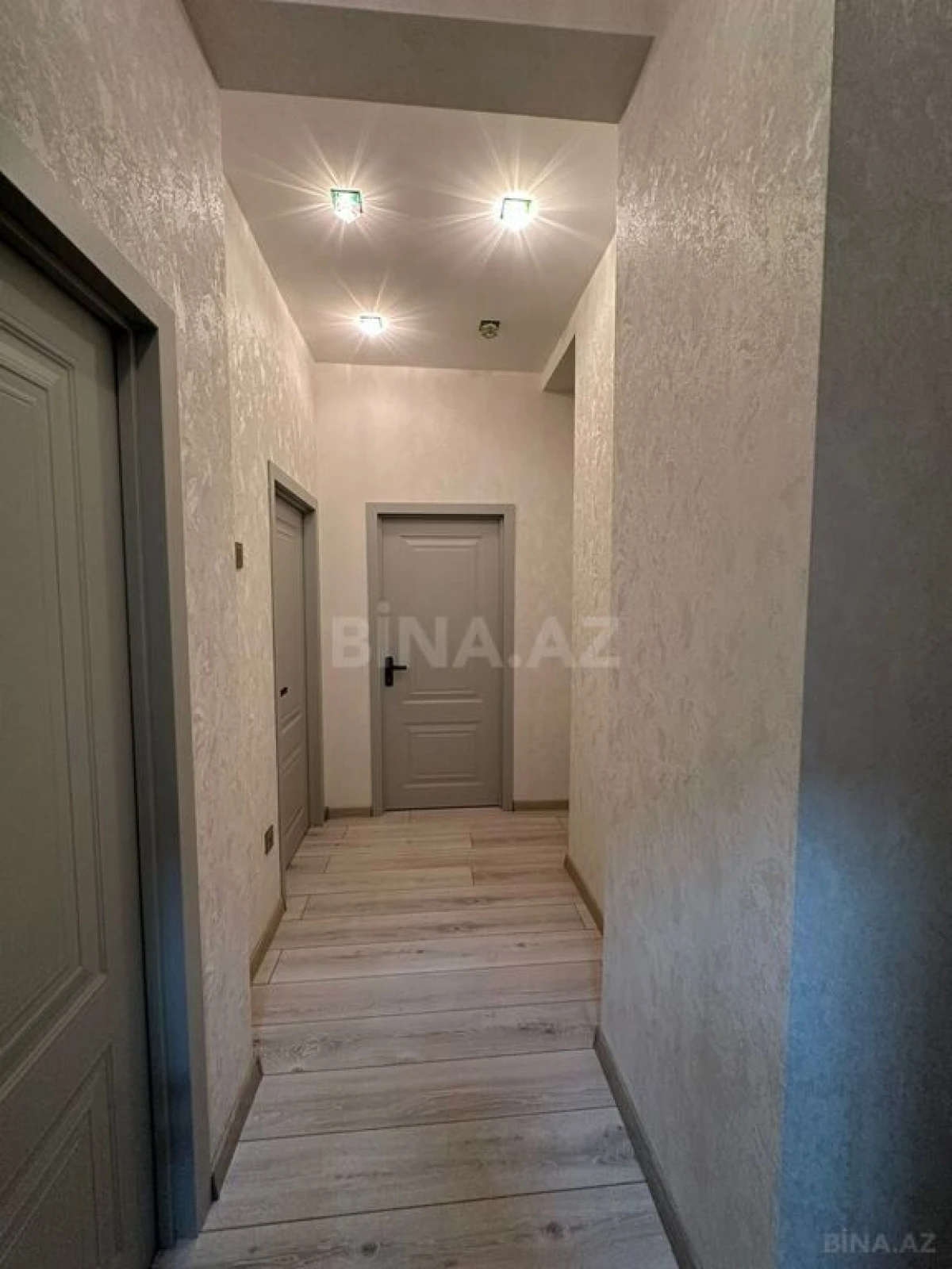 Satılır 3 otaqlı mənzil 60 m²