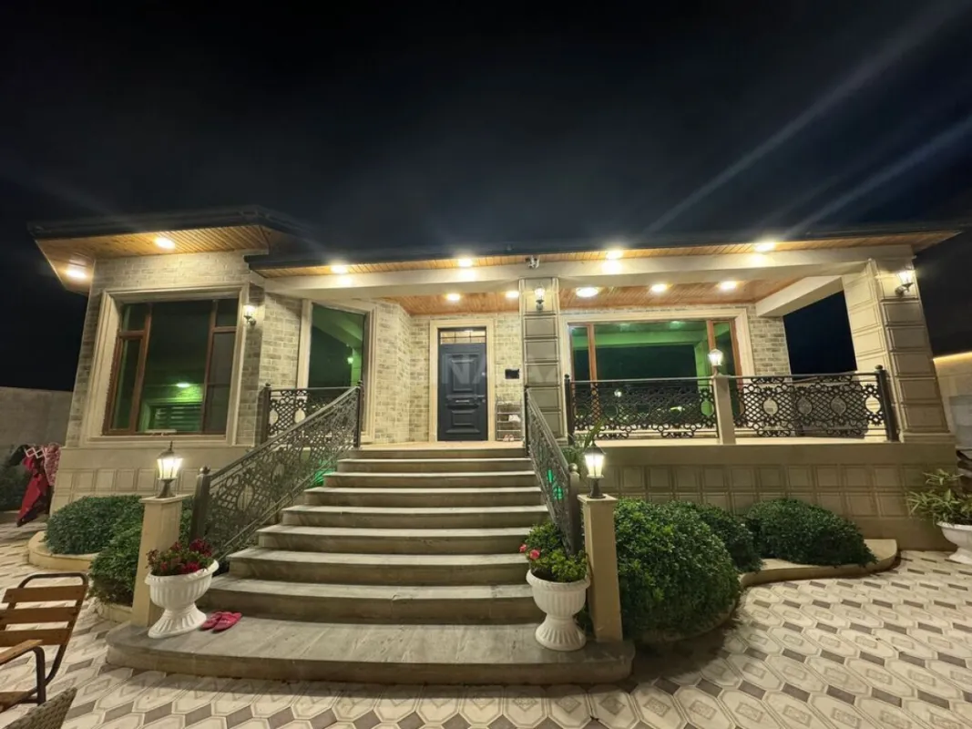 Kirayə verilir 3 otaqlı həyət evi 300 m²