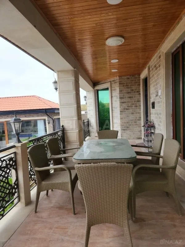 Kirayə verilir 3 otaqlı həyət evi 300 m²