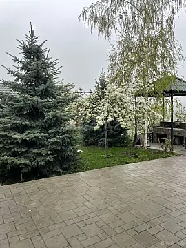 Satılır 4 otaqlı həyət evi 200 m²