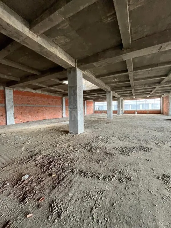 Satılır obyekt 2230 m²