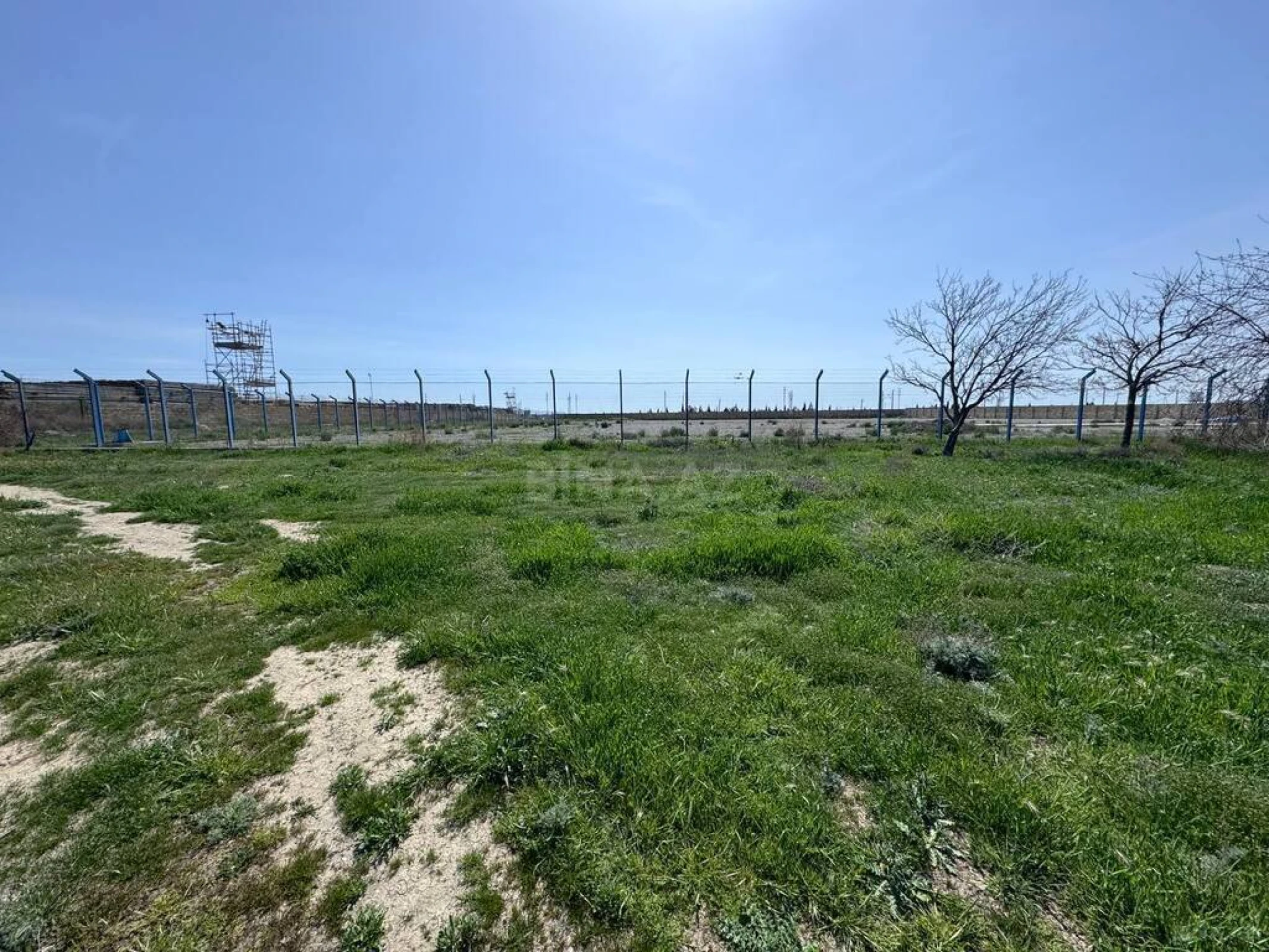 Satılır torpaq sahəsi 200 m²