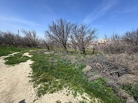 Satılır torpaq sahəsi 200 m²