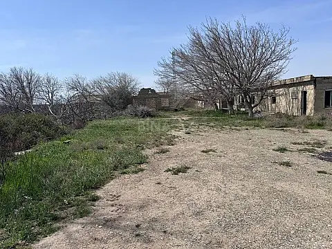 Satılır torpaq sahəsi 200 m²