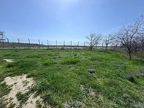 Satılır torpaq sahəsi 200 m²