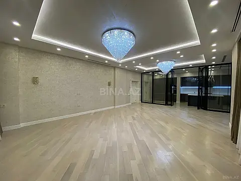 Satılır 3 otaqlı mənzil 159 m²