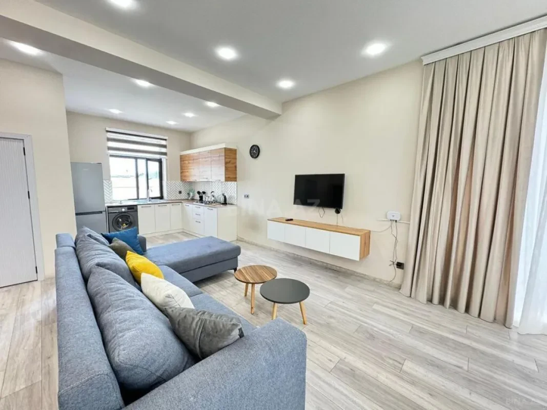 Satılır 6 otaqlı həyət evi 200 m²