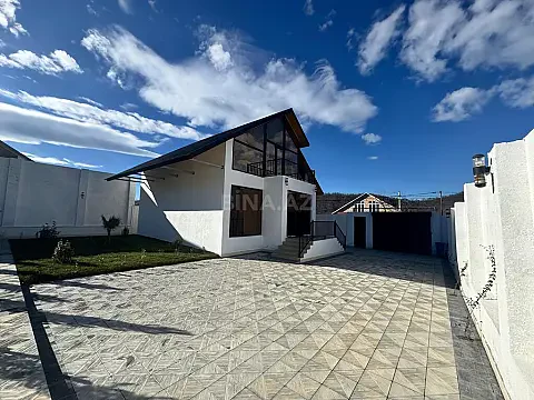 Satılır 6 otaqlı həyət evi 200 m²