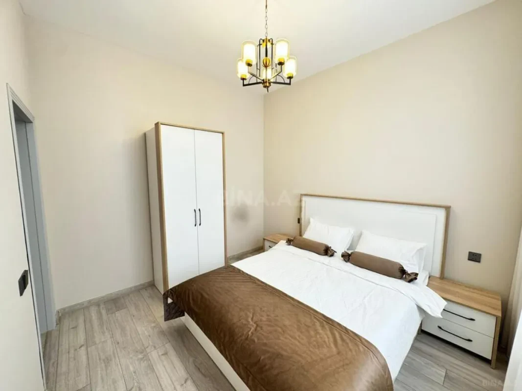 Satılır 6 otaqlı həyət evi 200 m²