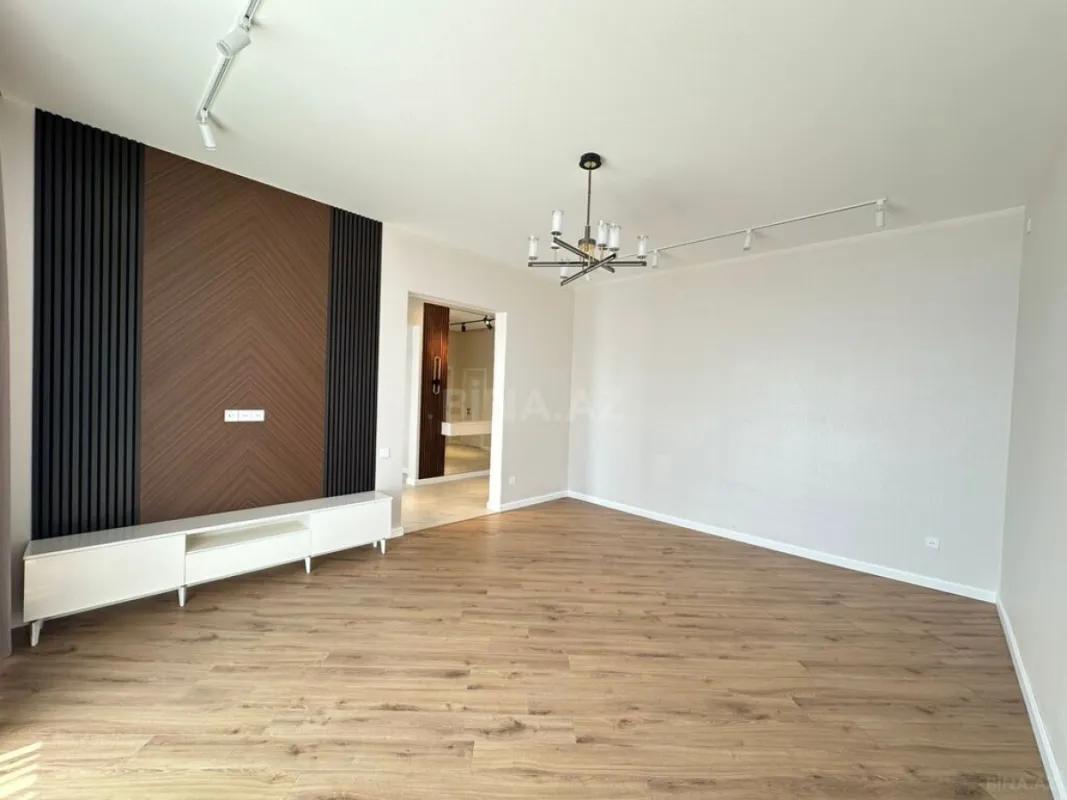 Satılır 4 otaqlı həyət evi 160 m²