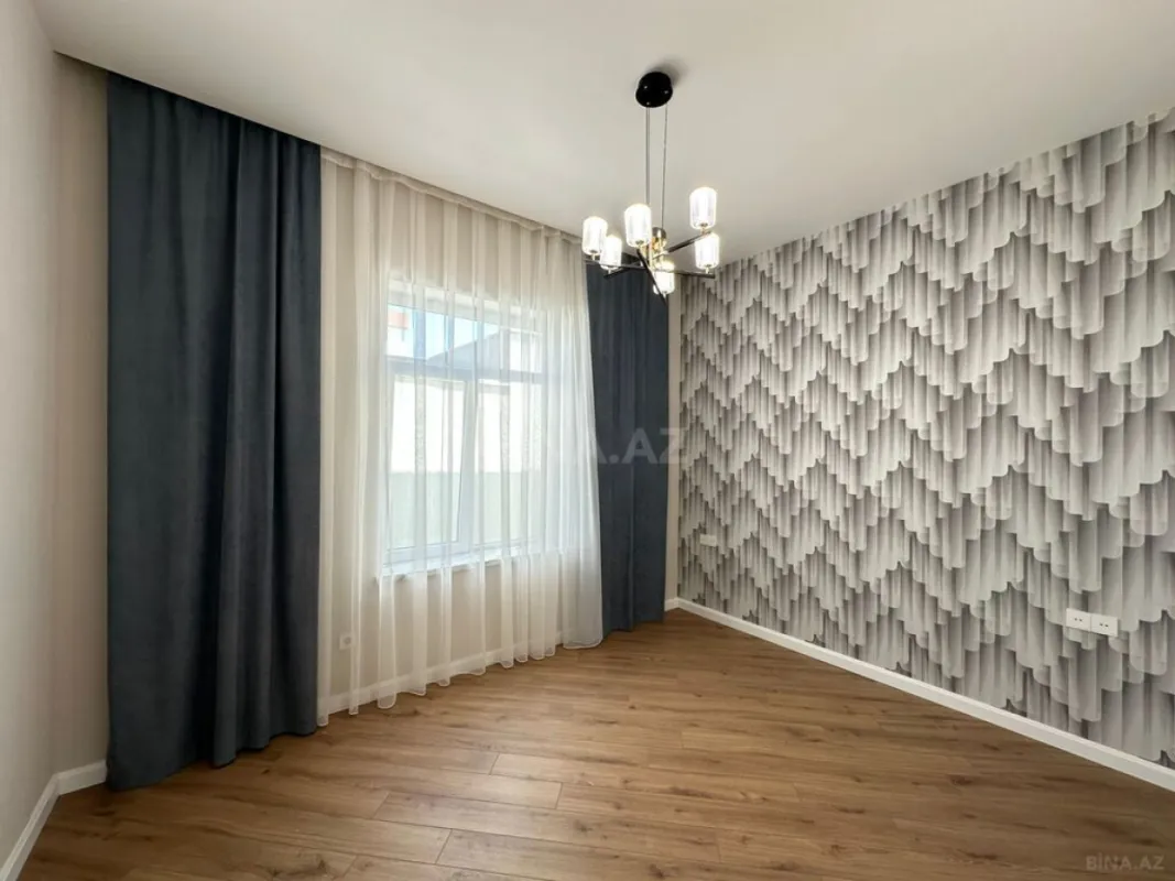 Satılır 4 otaqlı həyət evi 160 m²