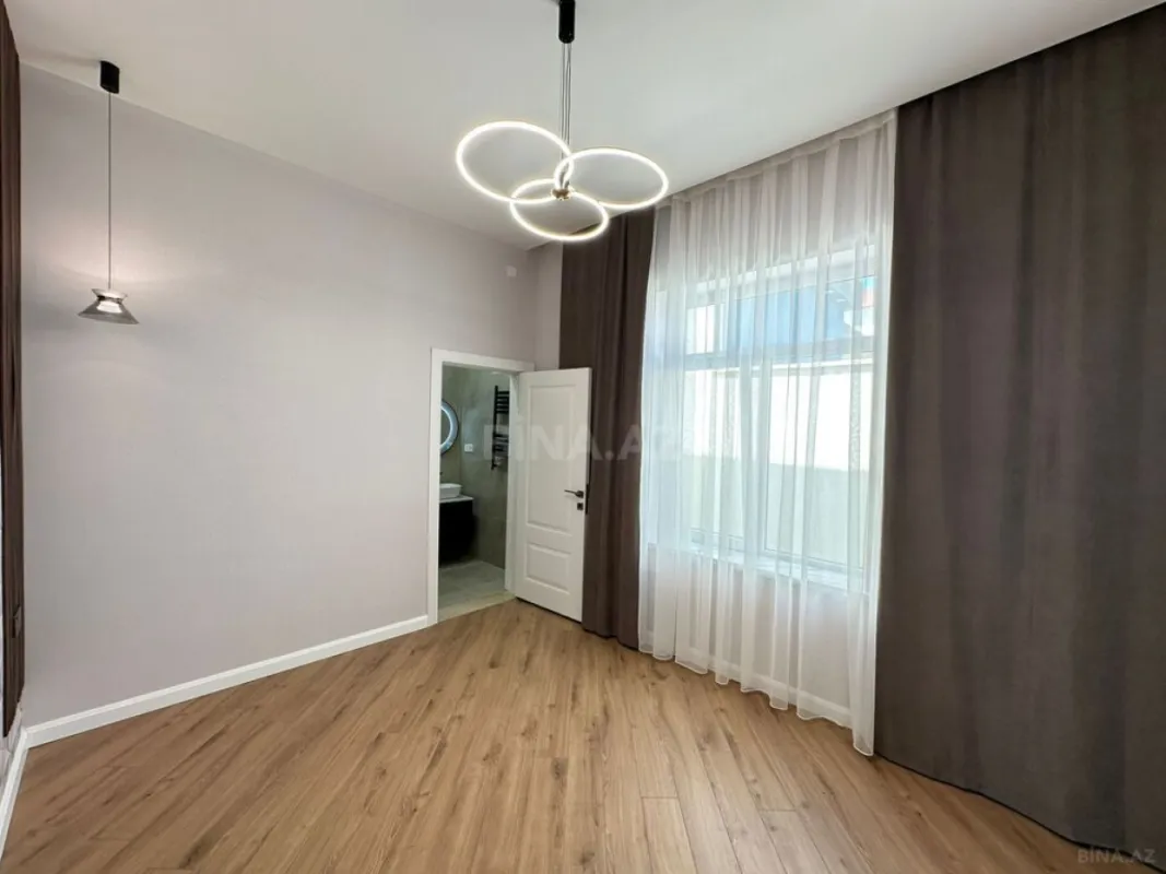 Satılır 4 otaqlı həyət evi 160 m²