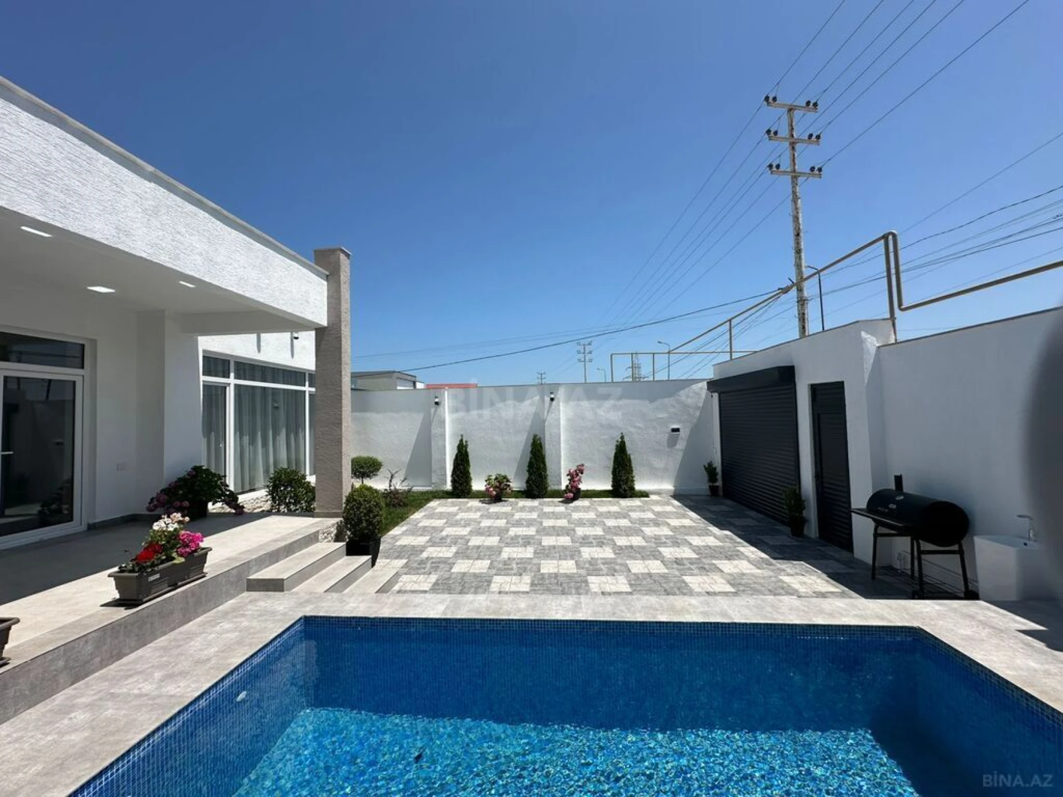 Satılır 4 otaqlı həyət evi 160 m²