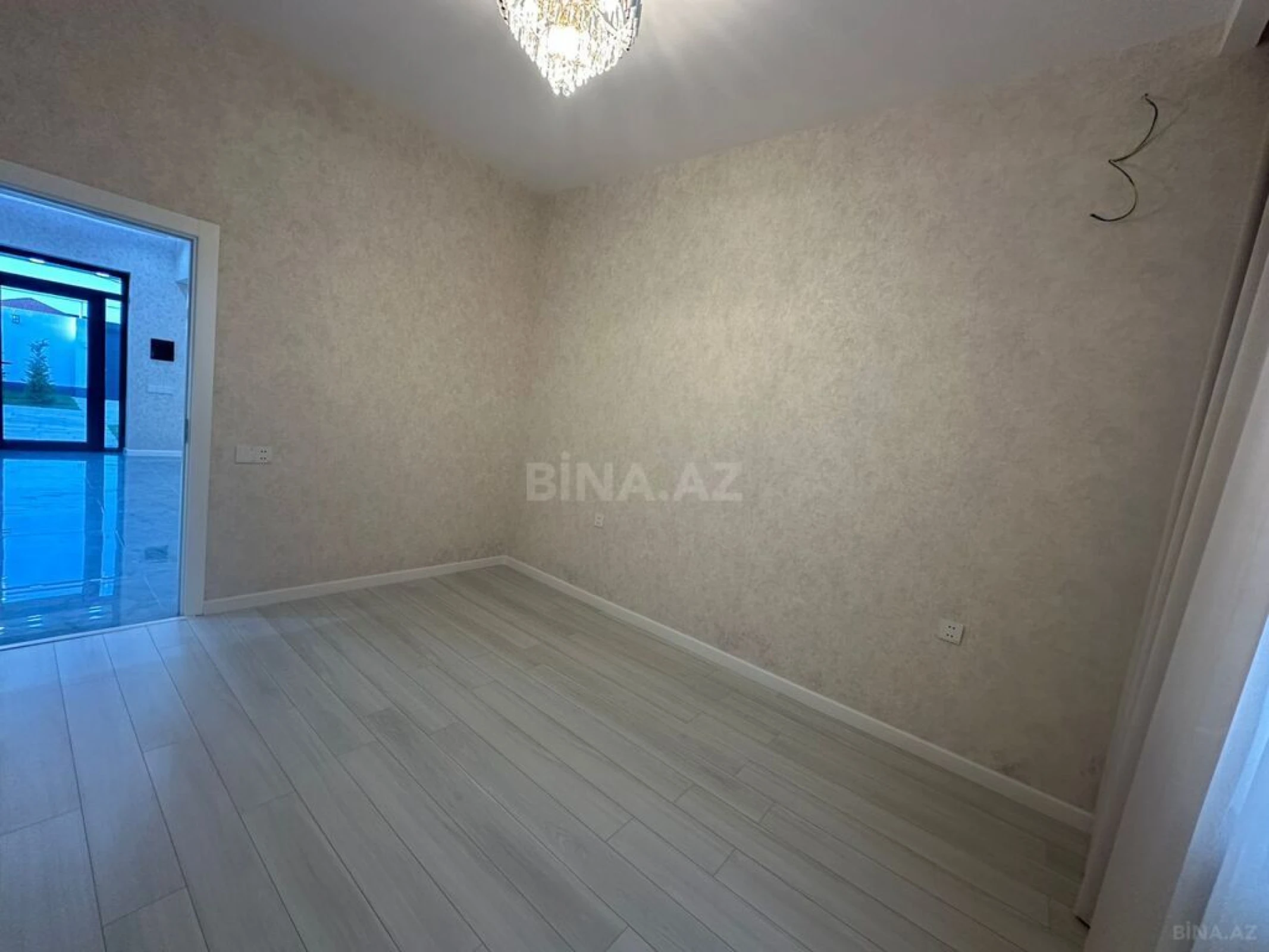 Satılır 4 otaqlı həyət evi 170 m²