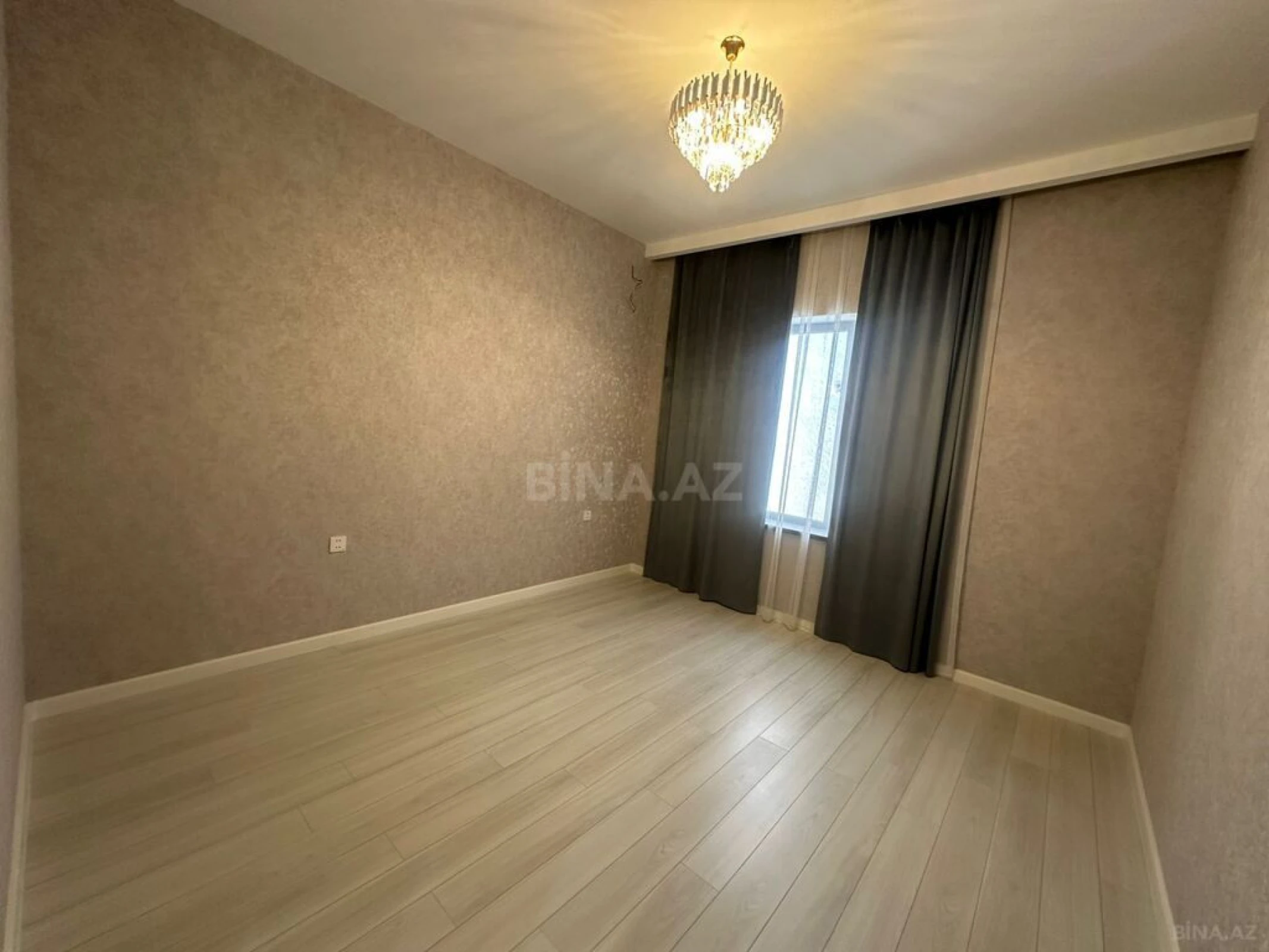 Satılır 4 otaqlı həyət evi 170 m²