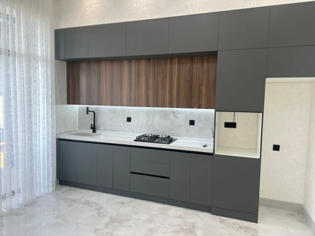Satılır 4 otaqlı həyət evi 170 m²