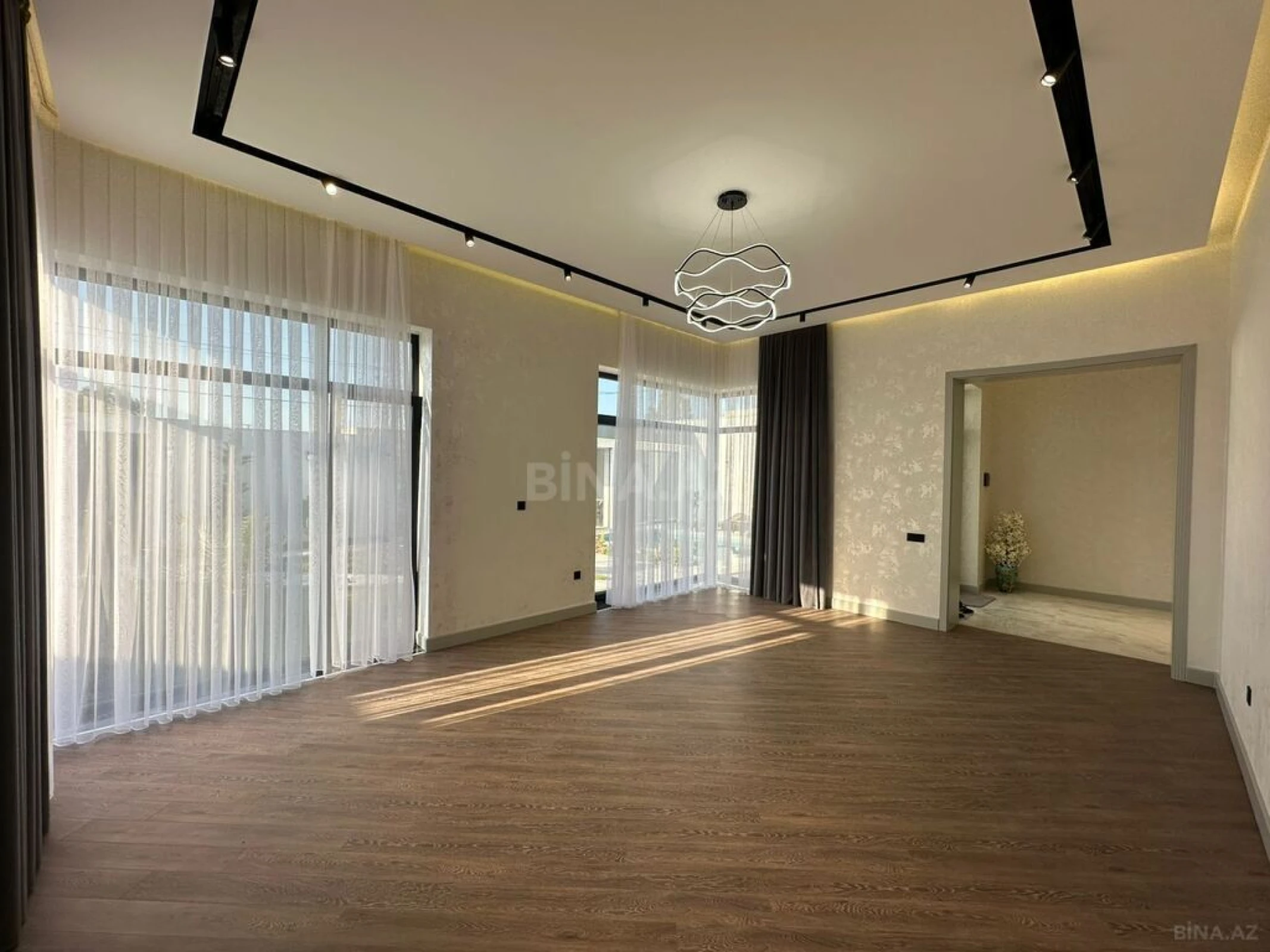 Satılır 4 otaqlı həyət evi 170 m²