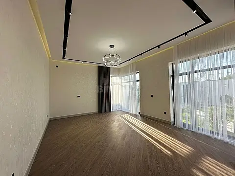 Satılır 4 otaqlı həyət evi 170 m²