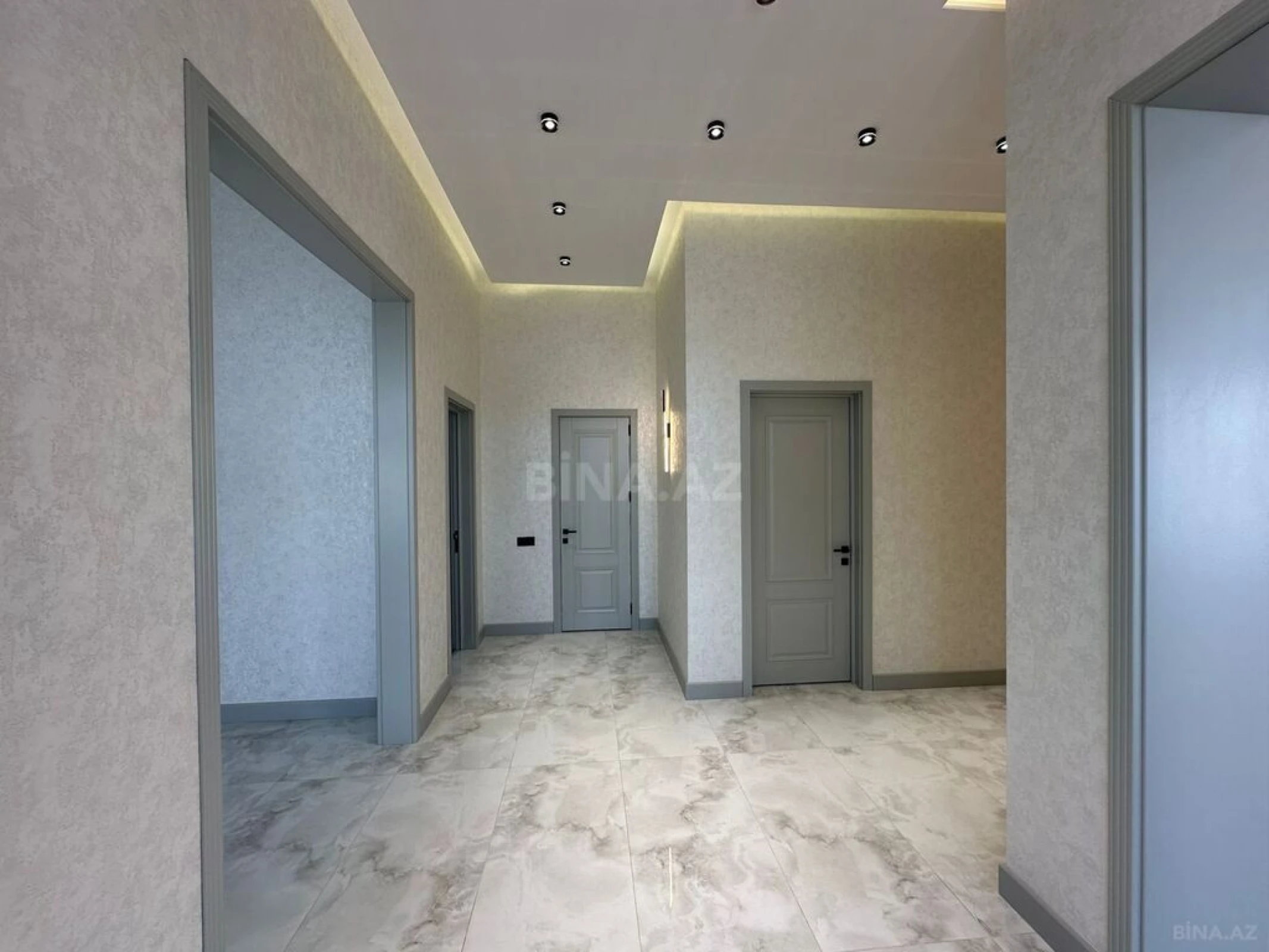 Satılır 4 otaqlı həyət evi 170 m²