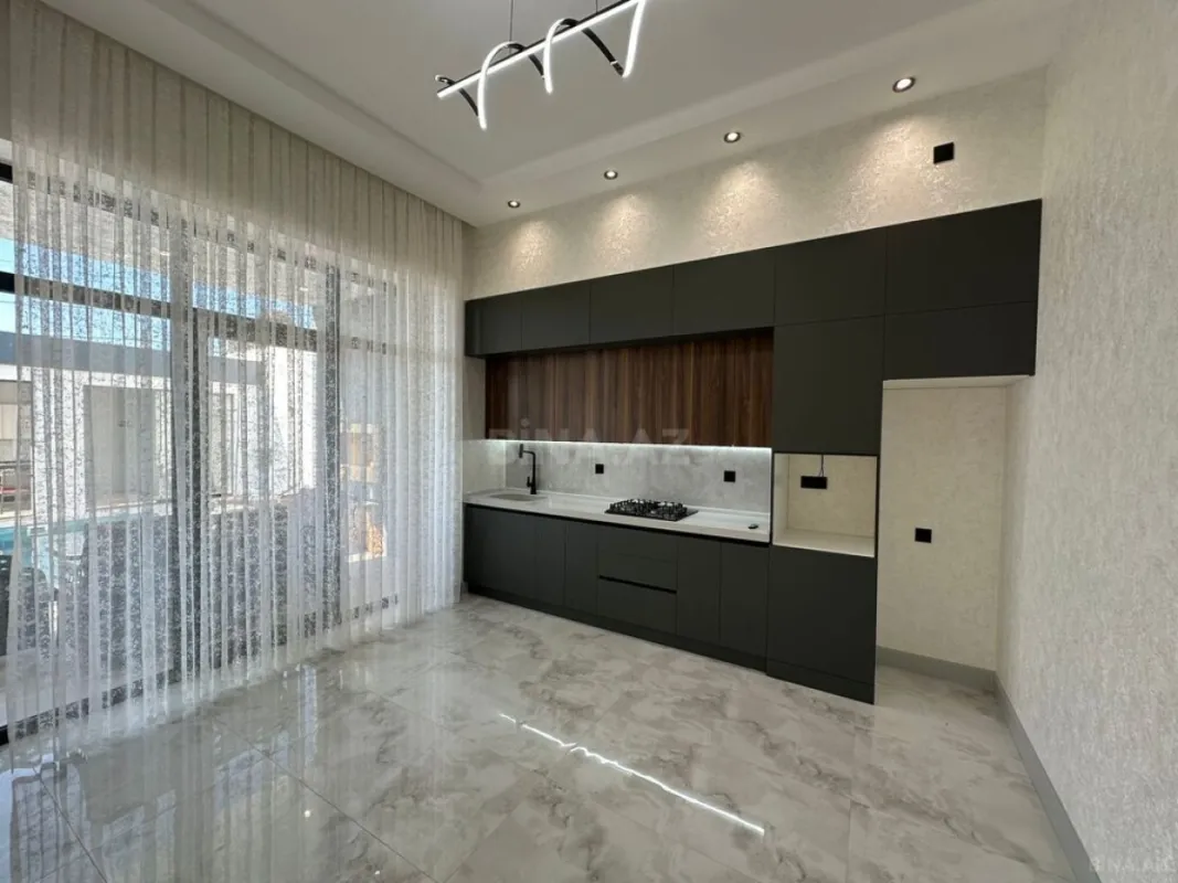 Satılır 4 otaqlı həyət evi 170 m²