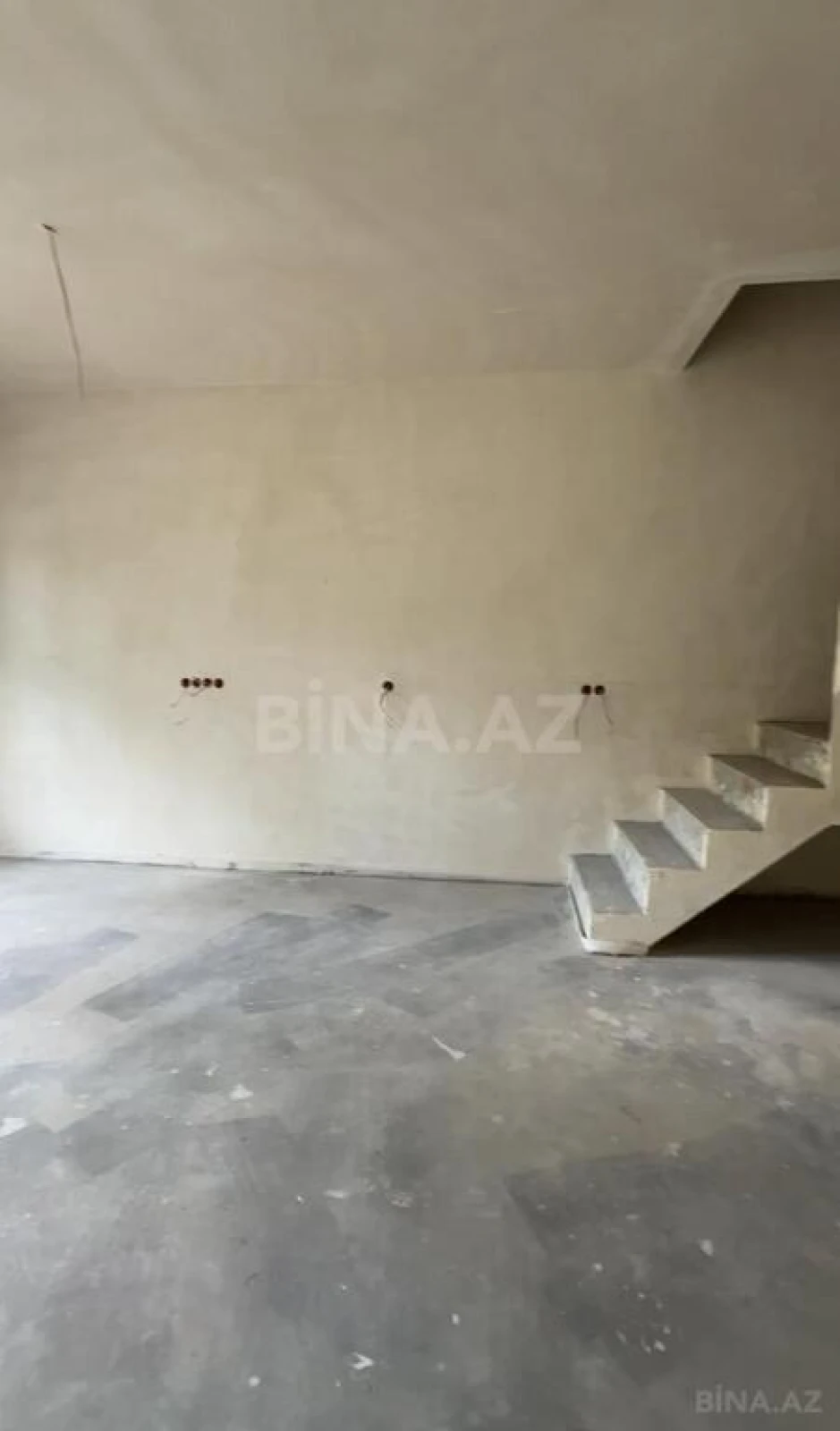 Satılır 4 otaqlı həyət evi 100 m²