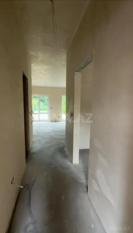 Satılır 4 otaqlı həyət evi 100 m²