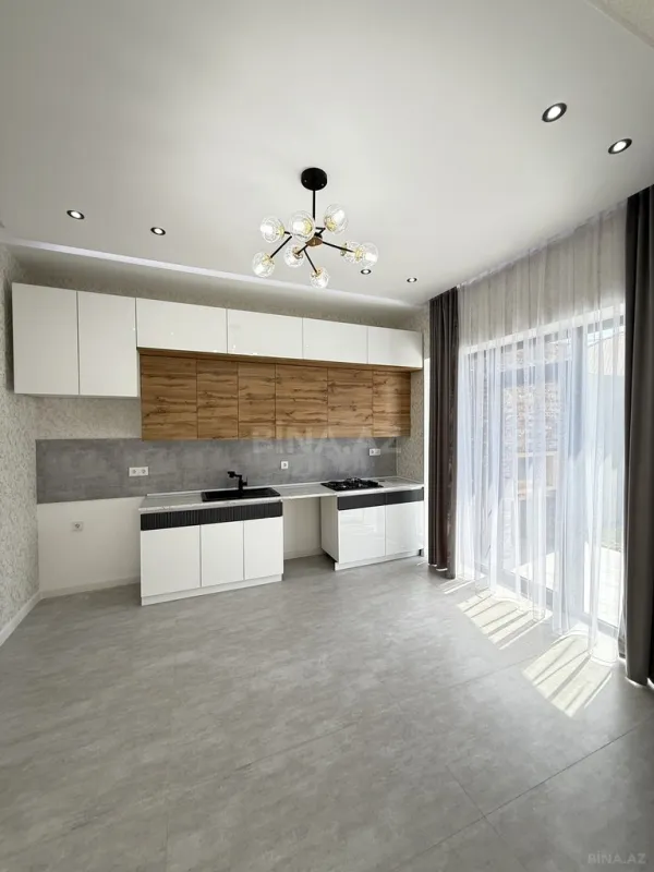 Satılır 4 otaqlı həyət evi 145 m²