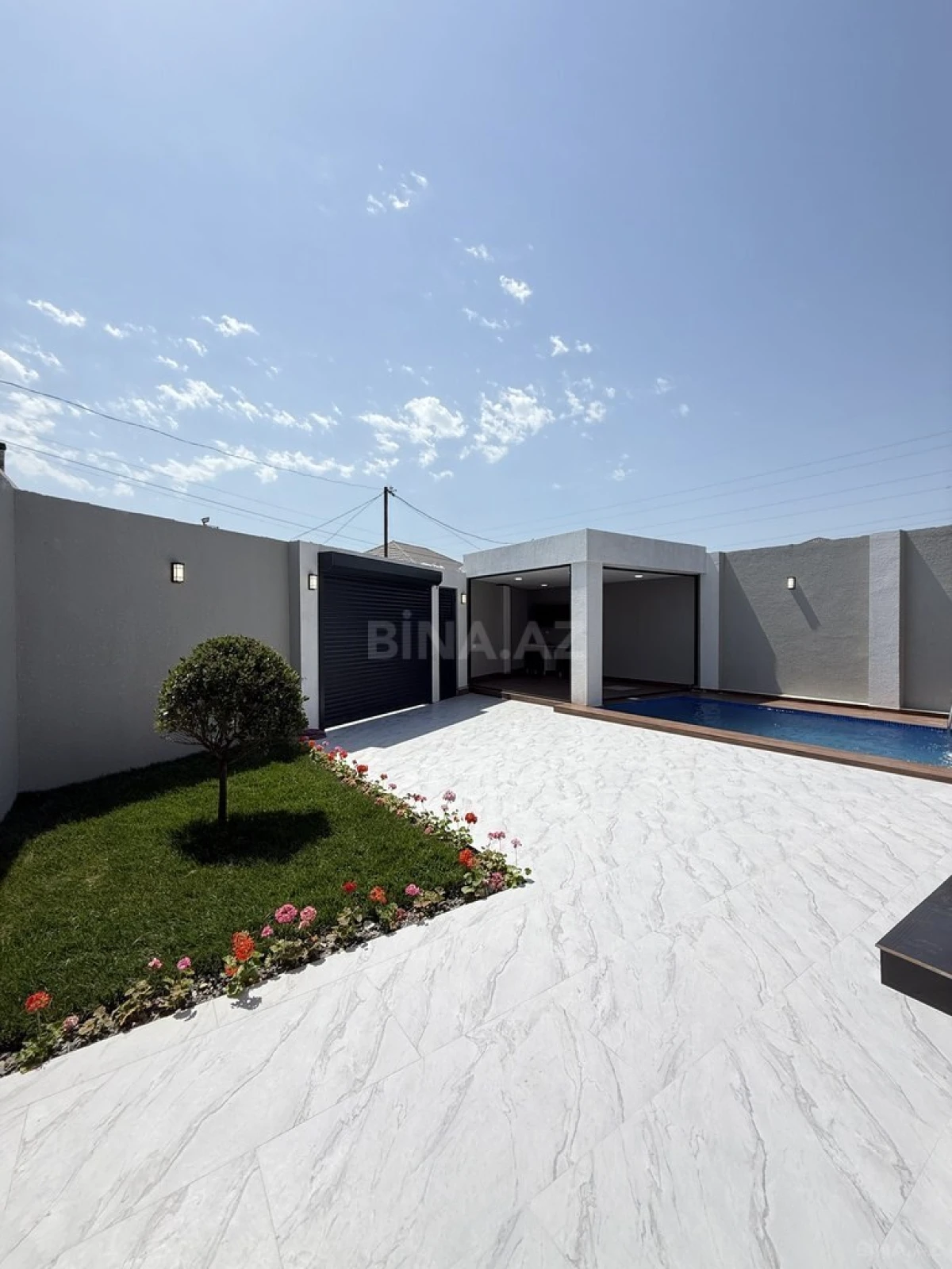 Satılır 4 otaqlı həyət evi 145 m²