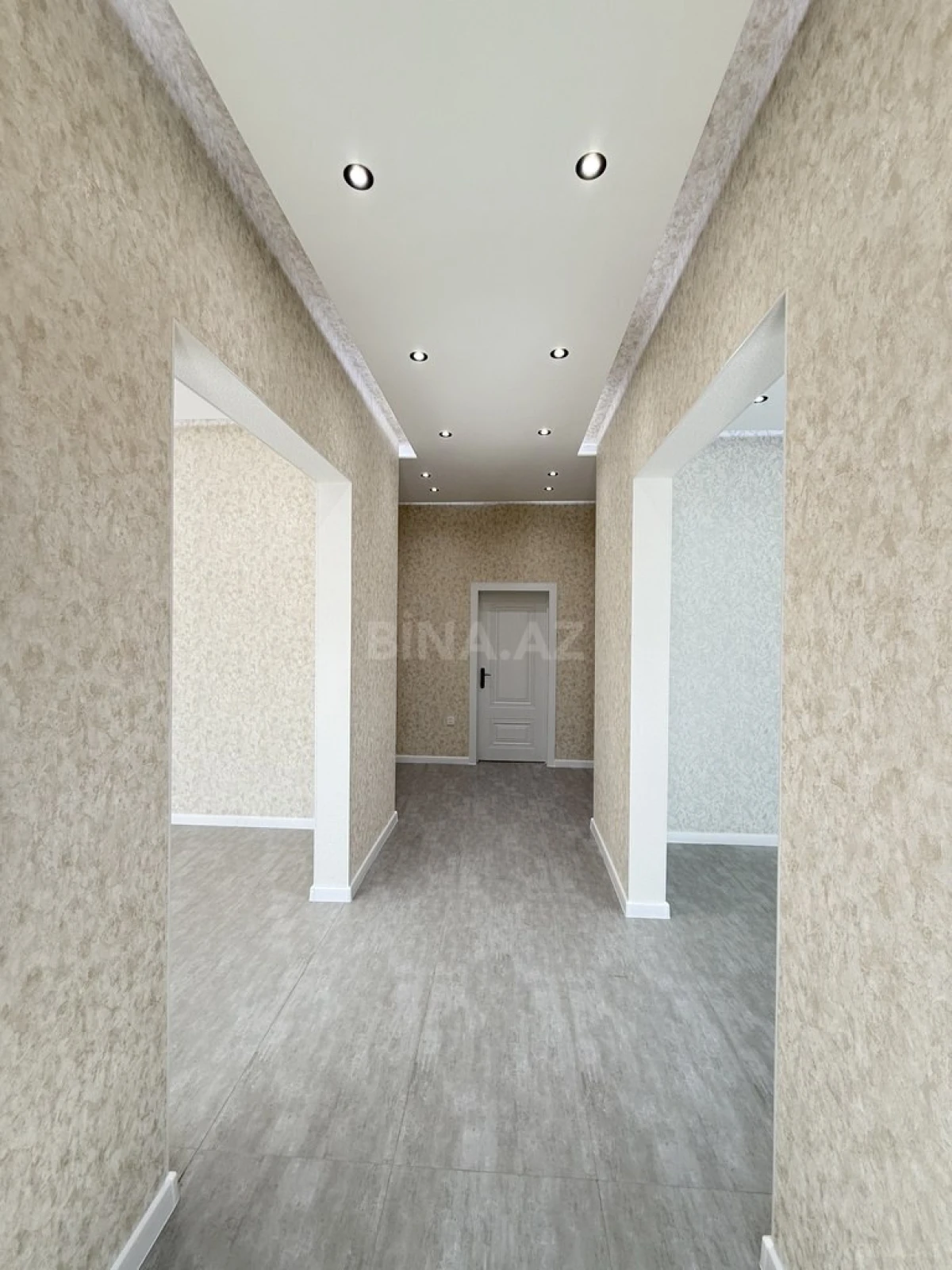 Satılır 4 otaqlı həyət evi 145 m²