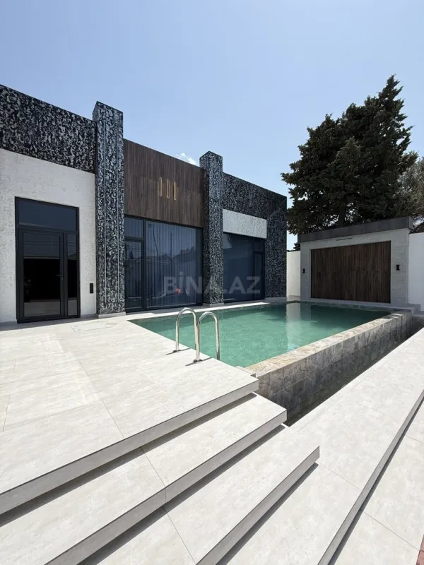 Satılır 5 otaqlı həyət evi 220 m²