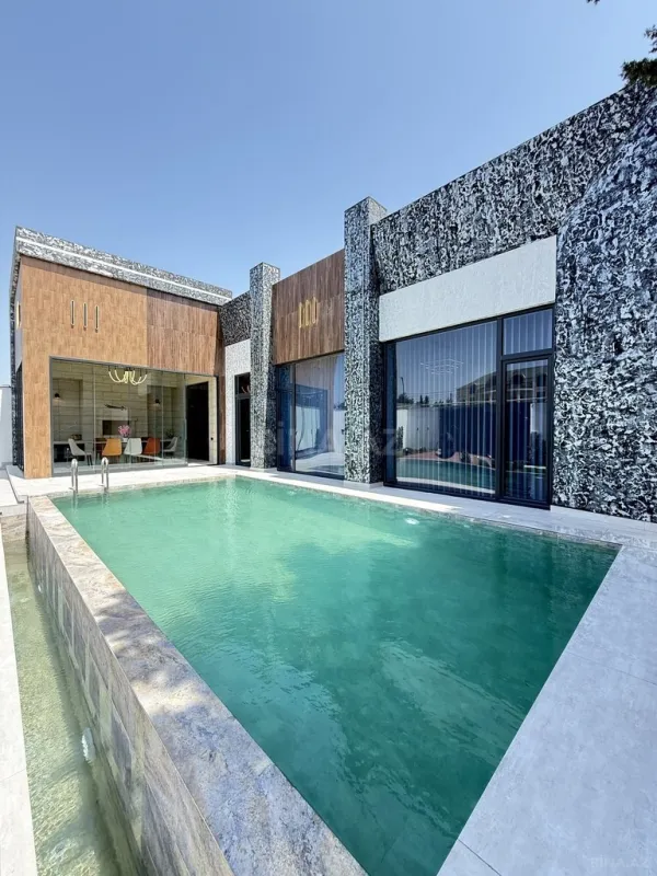 Satılır 5 otaqlı həyət evi 220 m²