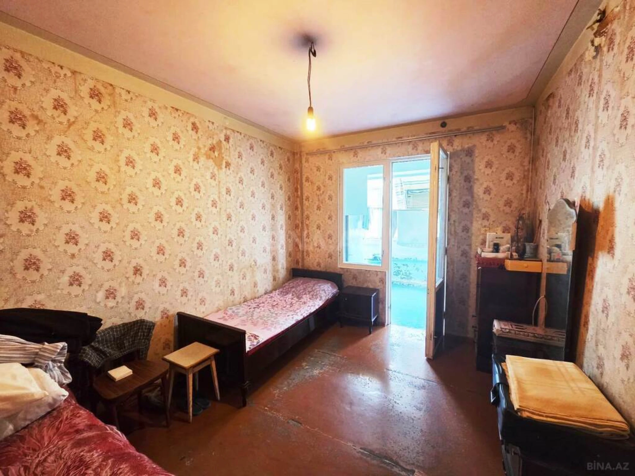 Satılır 5 otaqlı mənzil 127 m²