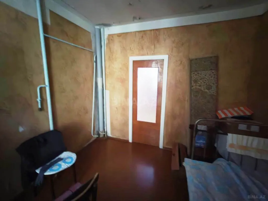 Satılır 5 otaqlı mənzil 127 m²